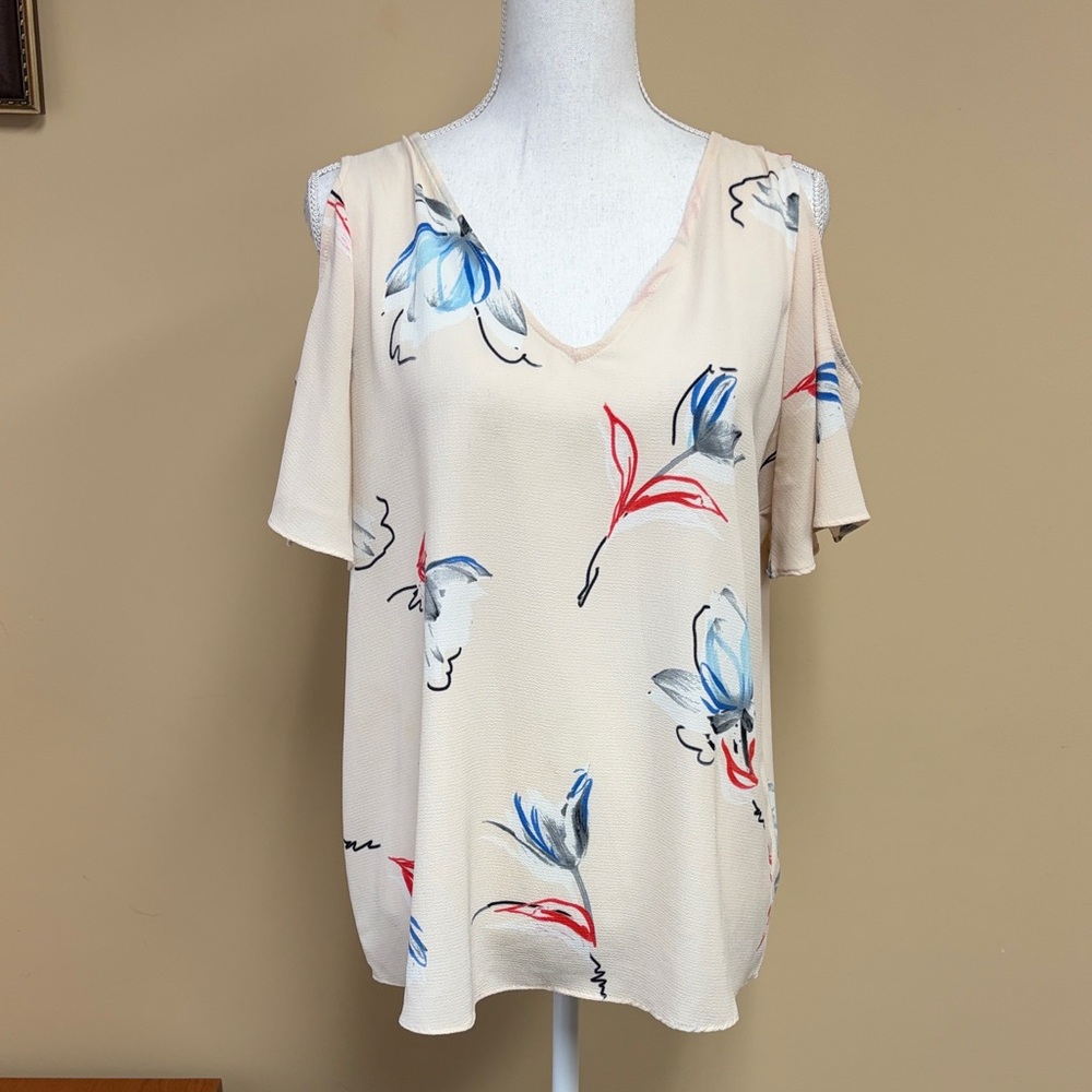 c & e Floral Print Cold Shoulder Top